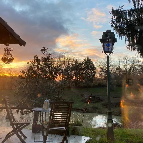 La Bastide, hotel v destinaci Armous-et-Cau