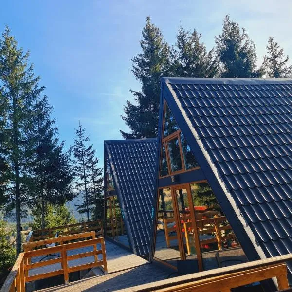 Cabane A-frame CeziAde Tihuta, hôtel à Piatra Fântânele