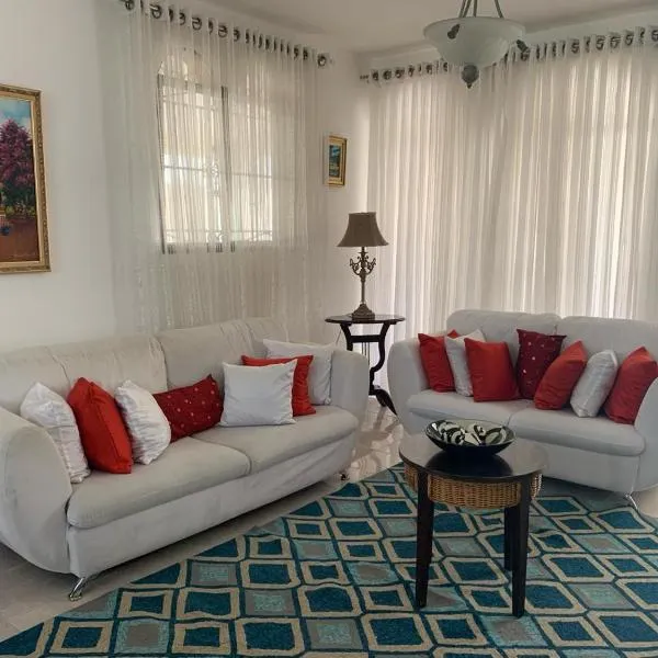 Residencia Katya, hotel v destinaci La Romana