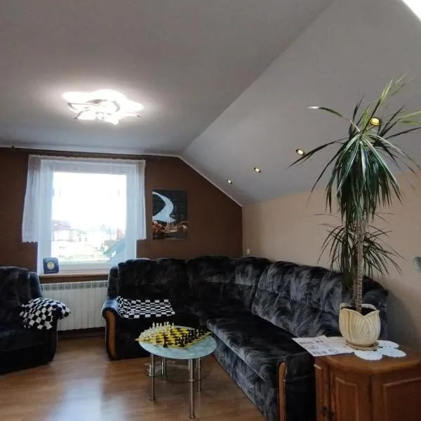 Chess Apartament, hotel en Augustów