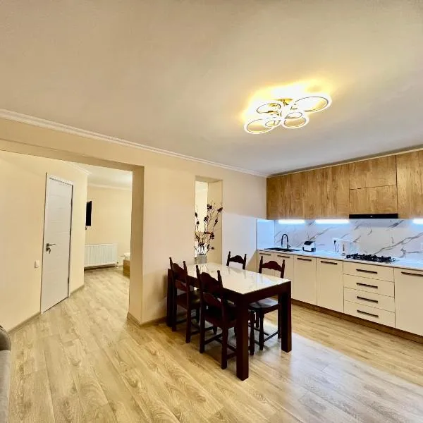 APARTMENT #27, hotel in Kutaisi