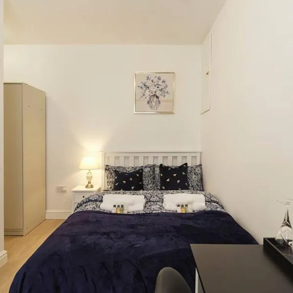 Rofennie Suite -Luxury ensuite room!, hotel in Maidstone
