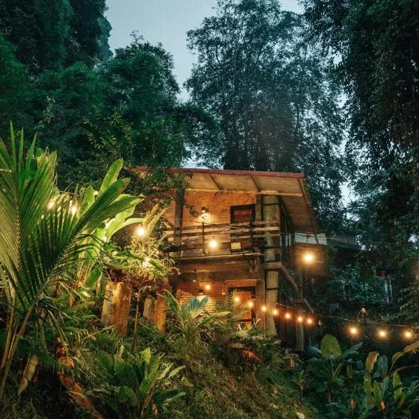 Bee Forest, hotel in Ban Pok Nai