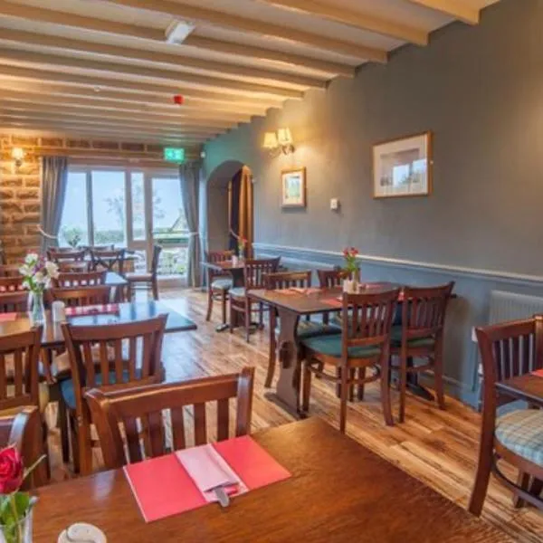The Plough - Room Only, hotel in Egton