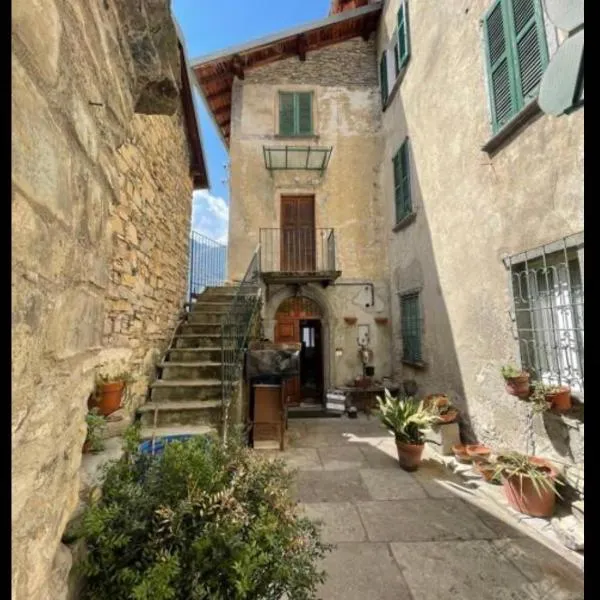 La corte sul lago, hotel Pognana Larióban