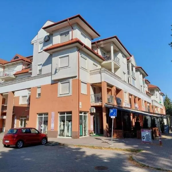 Boróka 3 Apartman, hotel in Hajdúszoboszló