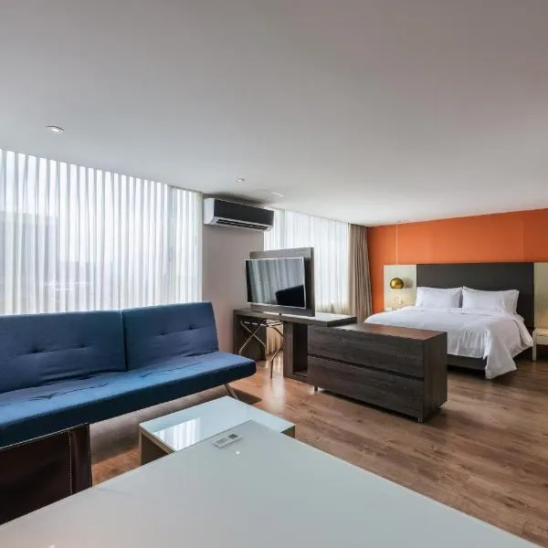 Hotel Holiday Inn Express & Suites Medellin by IHG、メデジンのホテル