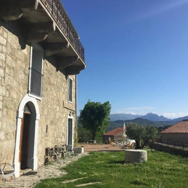 A Casa Carbinesa, hotel v destinaci Carbini