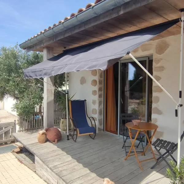 Les oliviers, hotel LʼÎle-dʼOlonne városában