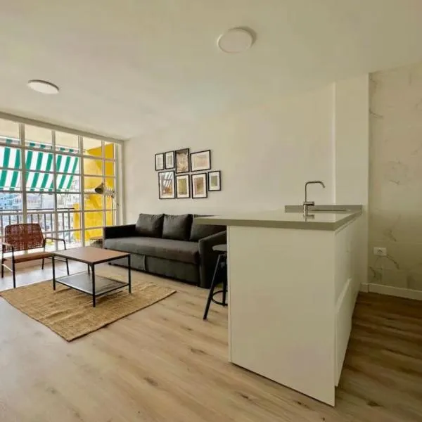 Nuevo apartamento privado con vistas al mar, hotel in Puerto de Santiago