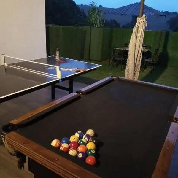 casa com bela vista em itatiba, hotel in Bragança Paulista