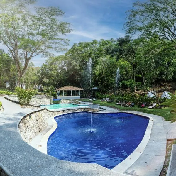 Guayaha, hotel v destinaci Lanquín