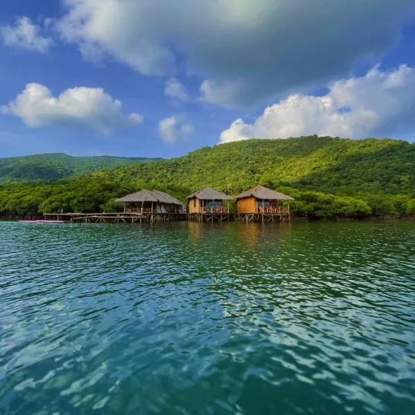 Floating Paradise, hotel v destinaci Karimunjawa