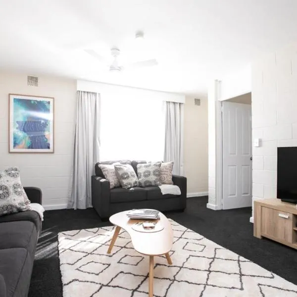 CBD Apartment by the Park: WiFi & Parking, hotel v destinaci Launceston