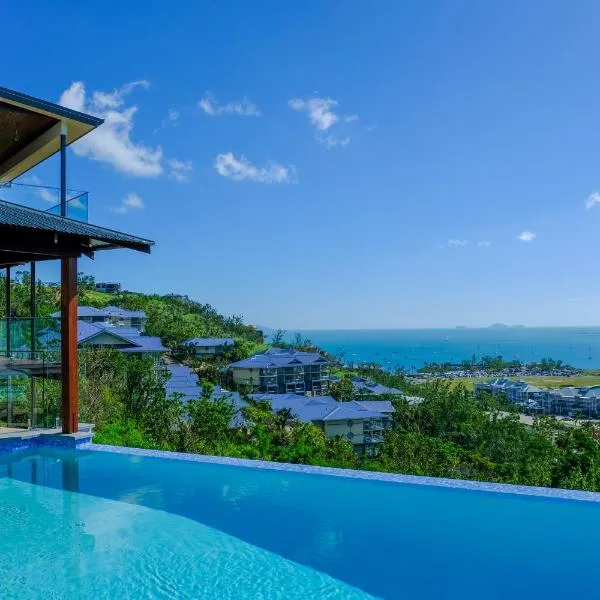 Elementa Whitsundays, hotel v destinaci Airlie Beach