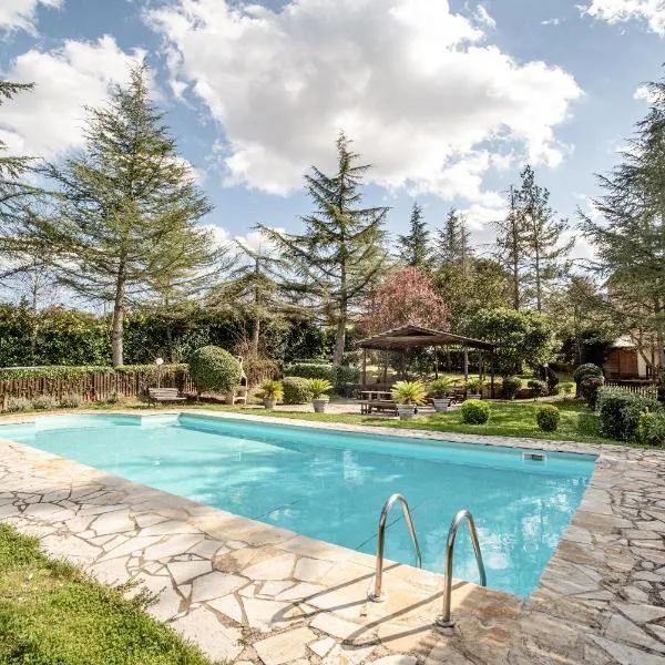 Lavanda ad Antico Casale '700, hotel v destinácii Umbertide