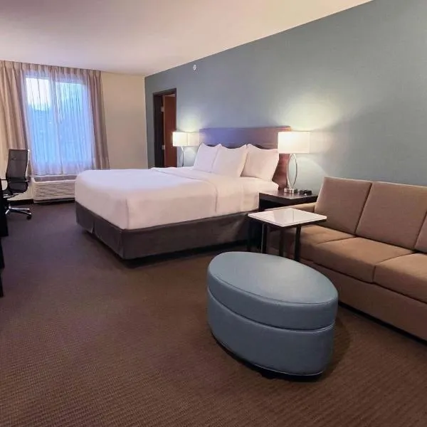 La Quinta Inn & Suites by Wyndham Wenatchee, hótel í Wenatchee