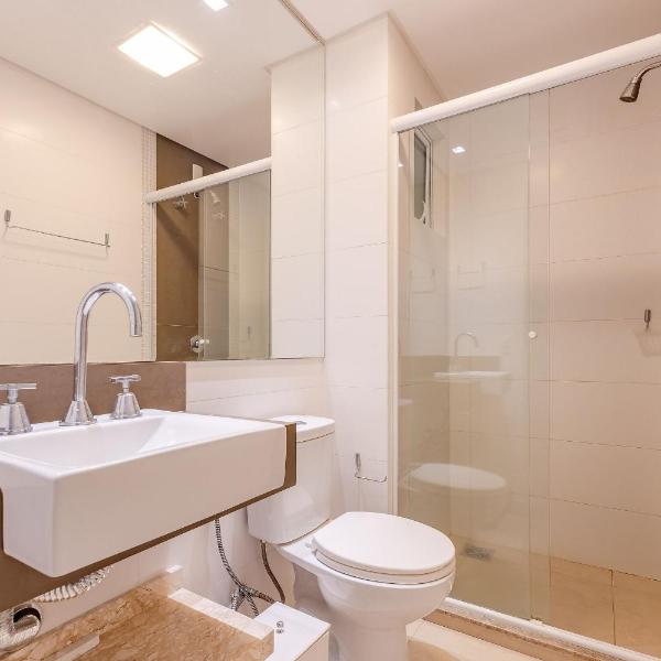 Apartamento em Condo com Piscina e Jacuzzi - Foto 3