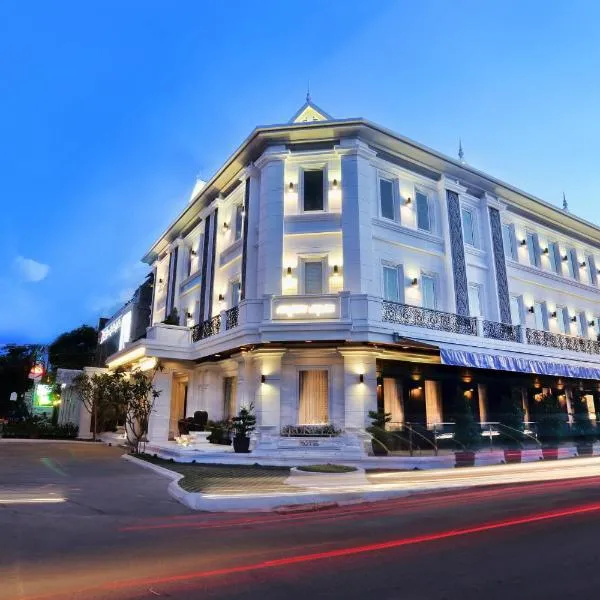 Arunreas Hotel, hotel di Phnom Penh