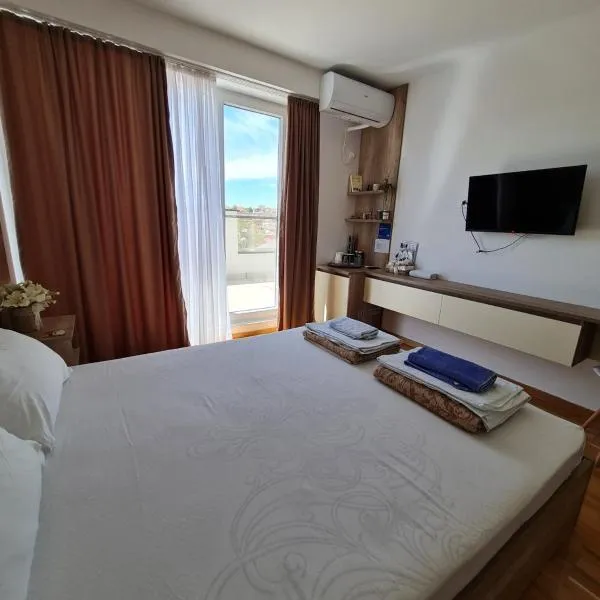 Bojana Apartment Penthouse, hotel v destinaci Negotino