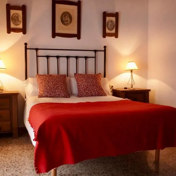 Casa Rural Sierra Tórtola 1, hotel v destinaci Hinojales