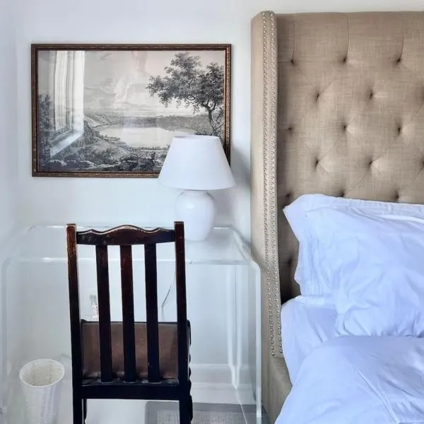 2BR Dual King Suite 5 min to DCA free parking โรงแรมในอาร์ลิงตัน