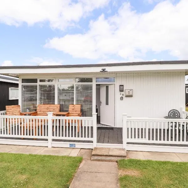 28 Cherry Park, hotel in Skegness