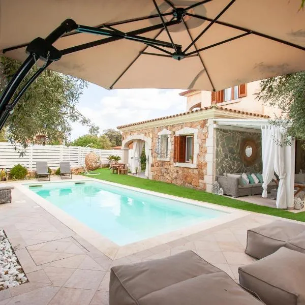 산테오도로에 위치한 호텔 Villa Coclea con piscina