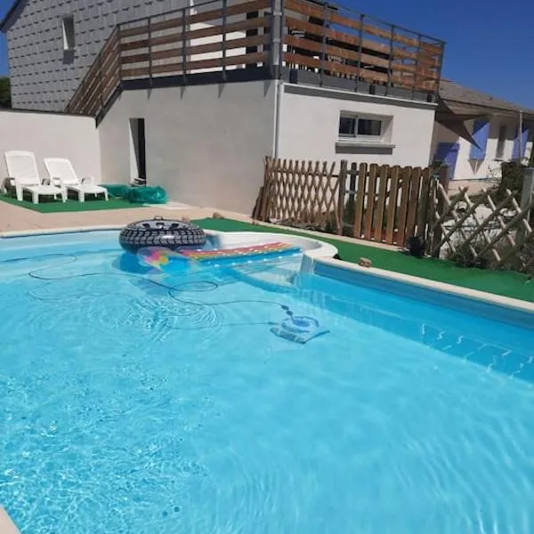 Gîte avec piscine - 4 personnes - Pays Cathare, hotel v destinácii Cuxac-Cabardès