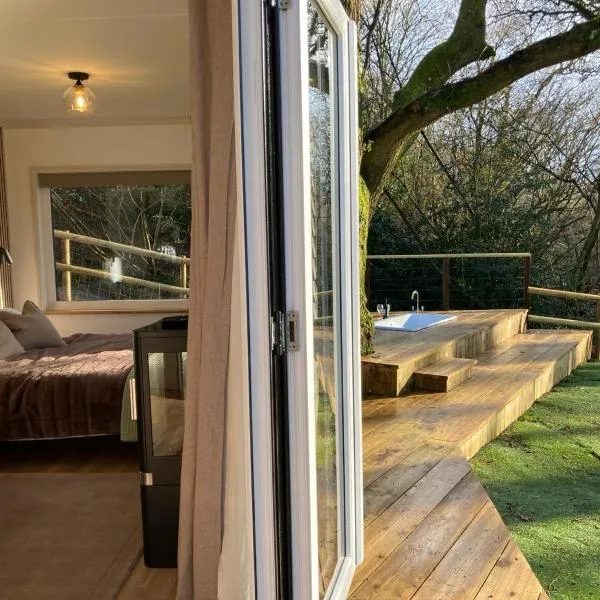 The Cabin in the Woods, hotel in Romsey