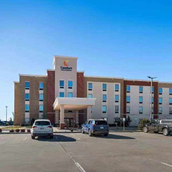 Comfort Inn & Suites Newcastle - Oklahoma City, hotel em Newcastle