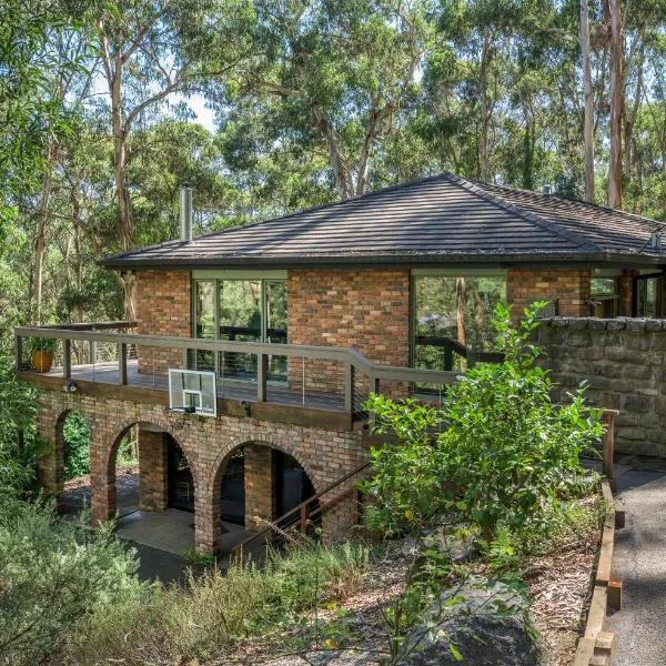 Elliott Lodge - Getaway for the whole family/pets, hotel in Upwey