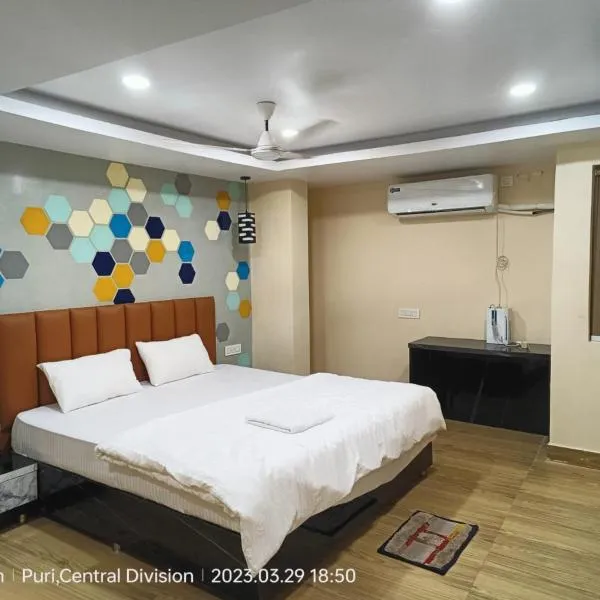 Hotel Santosh Inn Puri - Jagannath Temple - Lift Available - Fully Air Conditioned、プリーのホテル