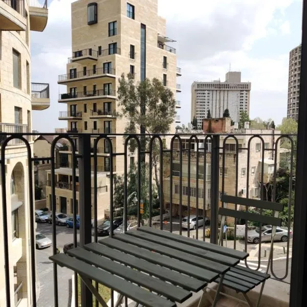 זהב על הפארק ספיריט ירושלים, hotel in Jerusalem