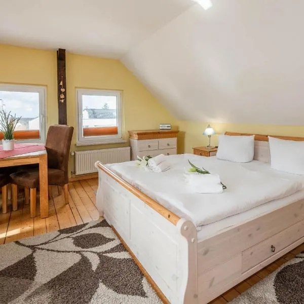 Villa Holtz Ferienwohnung Holtz 4, hotel v destinaci Zinnowitz
