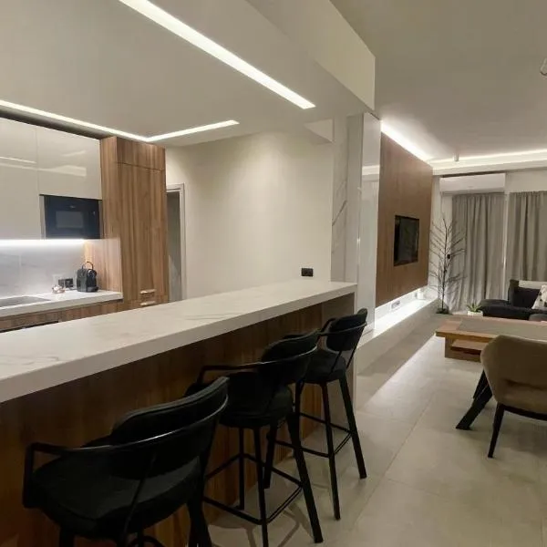 Maison 49 Luxury Stay, hotel in Patra