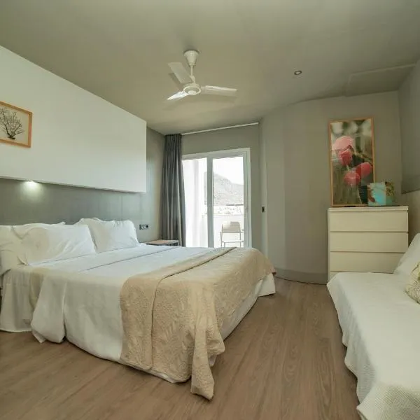 Hotel MC San José, hotel v destinaci Sant Josep de sa Talaia