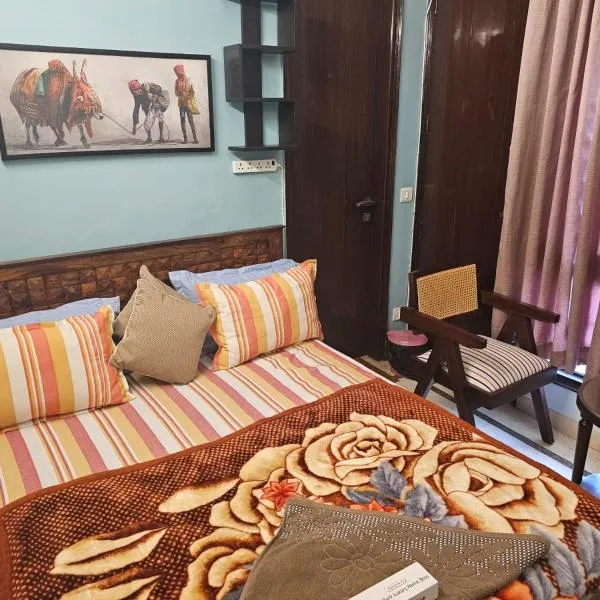 Sky Bloom Luxury Homestay, hotel di New Delhi