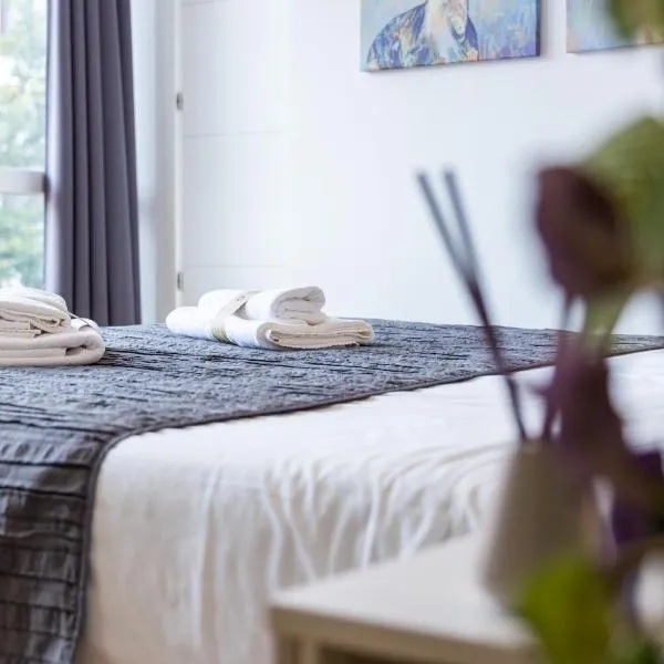 INSIDEHOME Apartments - Val Central、バリャドリッドのホテル