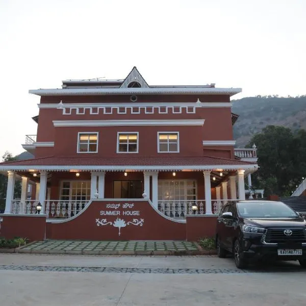 Summer House Nandi Foothills, hotel in Nandigunda