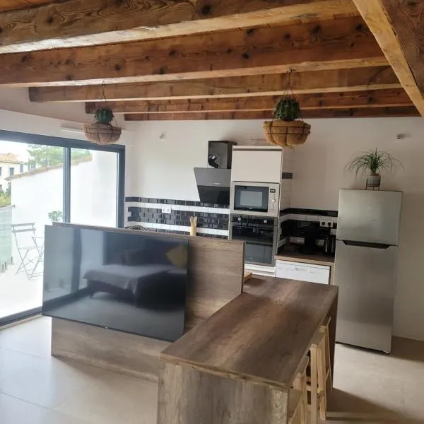 BEAU T3 AU COEUR DU CENTRE VILLE (205), hotel i Narbonne