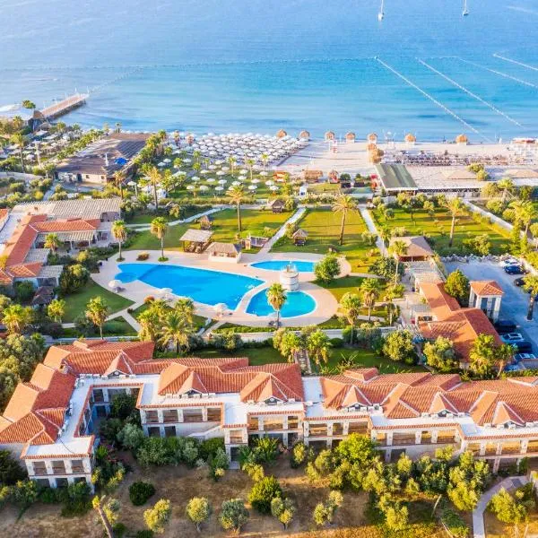 Alaçatı Beach Resort, hotel v destinaci Yumru