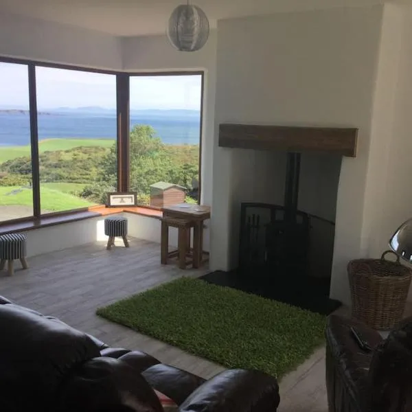 Kinbane Self Catering Cottages - 'Makem's Cottage', hotel v destinaci Ballycastle