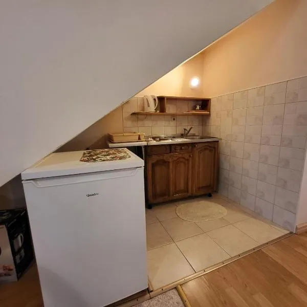 Jasna Apartments Studio, hotel v Murteri