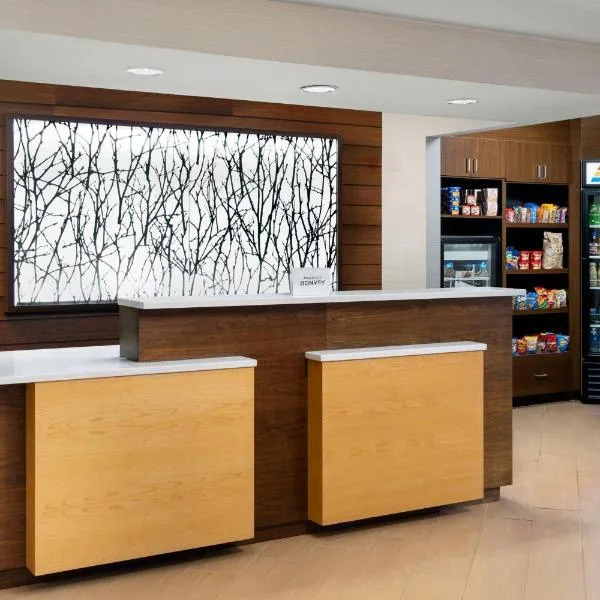 Fairfield Inn Concord, hotel v destinaci Concord