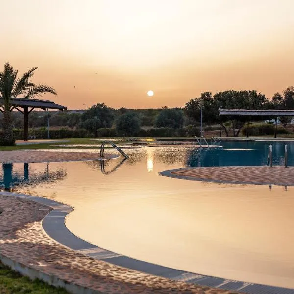 Exclusive Apartments in Thalassa Beach Resort, hotel v destinaci Vokolidha