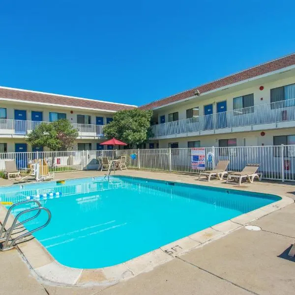Motel 6-Redding, CA - North, hotel in Redding