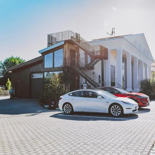 Guggi´s Emporeon Allgäu, hotel v destinaci Germaringen
