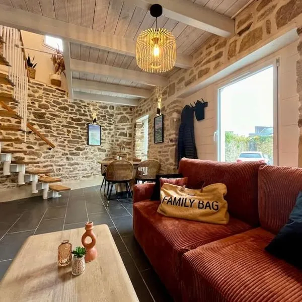 Maison hyper centre Ville - 4 Pers - 2 places de Parking gratuites, hotel in Quimper