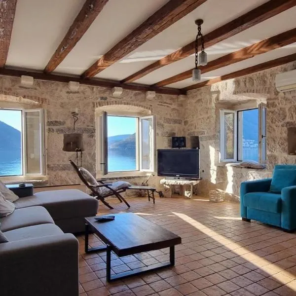 Apartment Dyonis Perast, ξενοδοχείο σε Perast